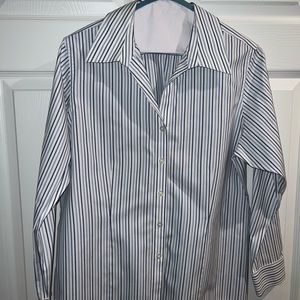Woman’s No Iron Dress Shirt